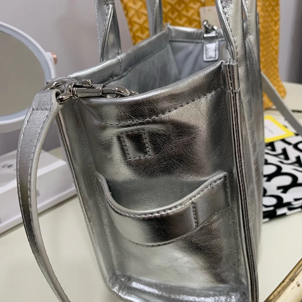 Marc Jacobs Silver Crossbody Bag - Picture 3 of 8